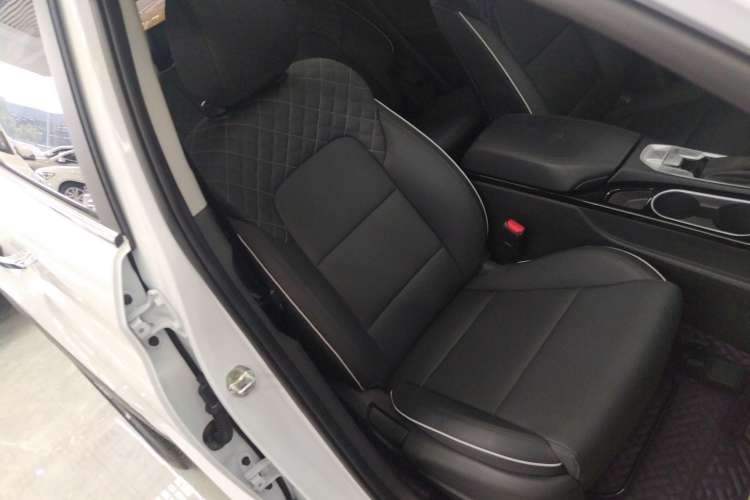 Used Hyundai Tucson 2019 280TGDi Dual-Clutch Two-Wheel Drive Fashion Edition China VI Standard Right Front Seat