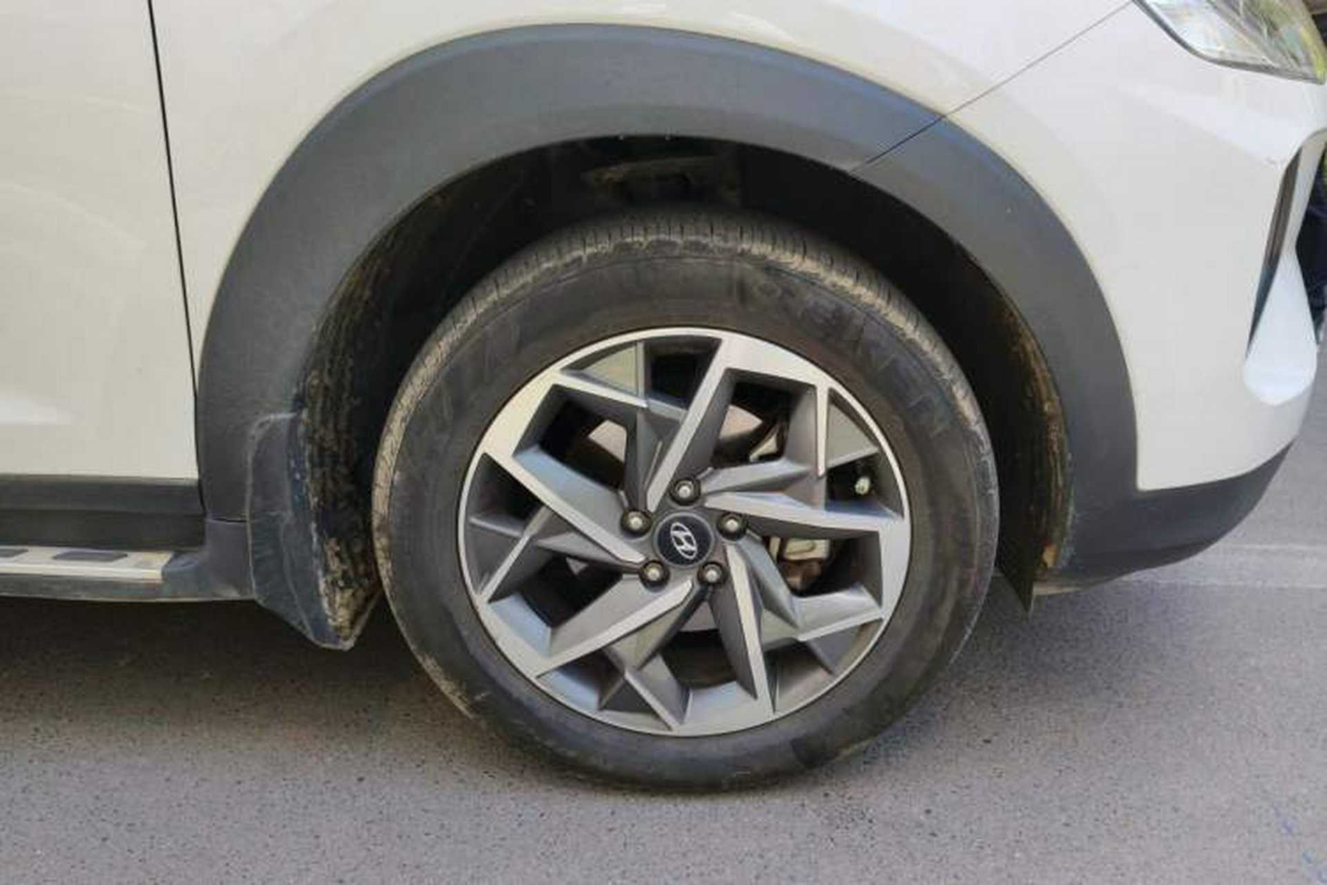 Used Hyundai Tucson 2019 280TGDi Dual-Clutch Two-Wheel Drive Fashion Edition China VI Standard Right Front Wheel Hub