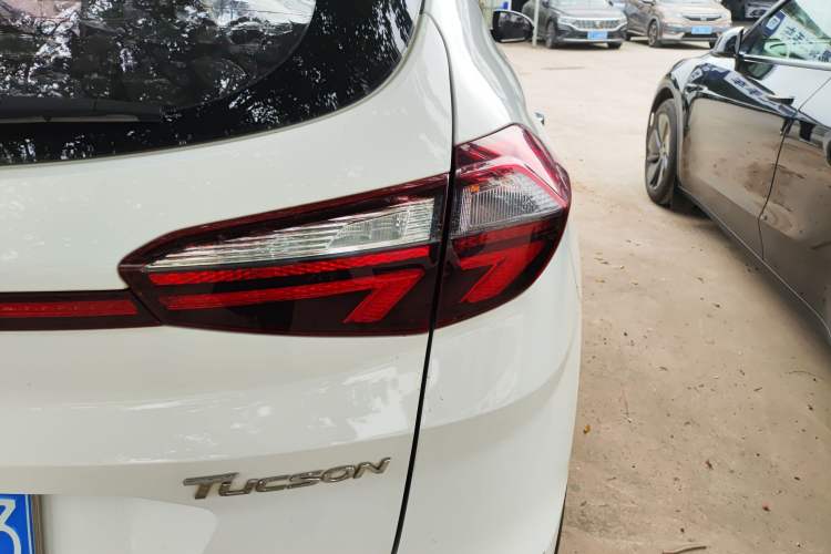 Used Hyundai Tucson 2019 280TGDi Dual-Clutch Two-Wheel Drive Luxury Edition China V Standard Right Rear Taillight
