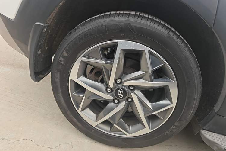 Used Hyundai Tucson 2019 280TGDi Dual-Clutch Two-Wheel Drive Smart Connect Version China V Standard Right Rear Wheel Hub