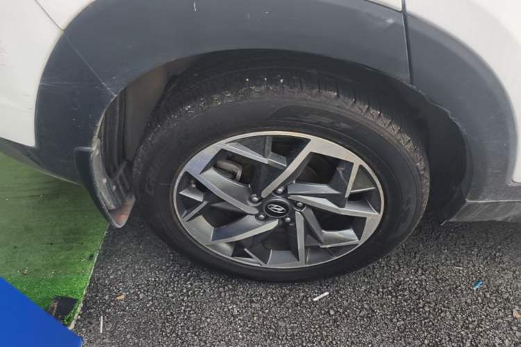 Used Hyundai Tucson 2019 280TGDi Dual-Clutch Two-Wheel Drive Fashion Edition China VI Standard Right Rear Wheel Hub