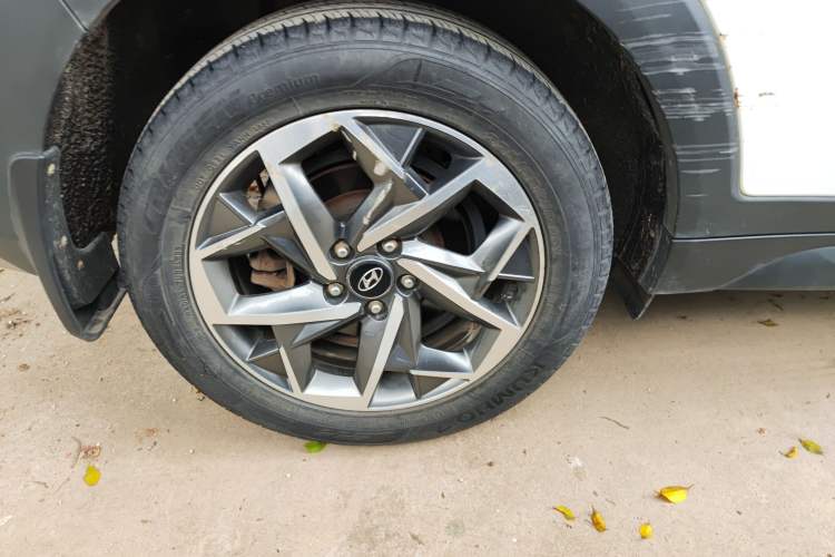 Used Hyundai Tucson 2019 280TGDi Dual-Clutch Two-Wheel Drive Luxury Edition China V Standard Right Rear Wheel Hub