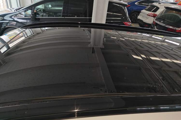Used Hyundai Tucson 2019 280TGDi Dual-Clutch Two-Wheel Drive Fashion Edition China VI Standard Roof
