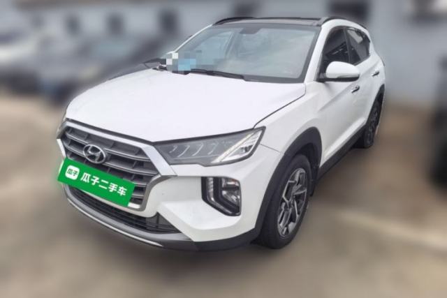 Used Hyundai Tucson 2019 280TGDi Dual-Clutch Two-Wheel Drive Fashion Edition China VI Standard