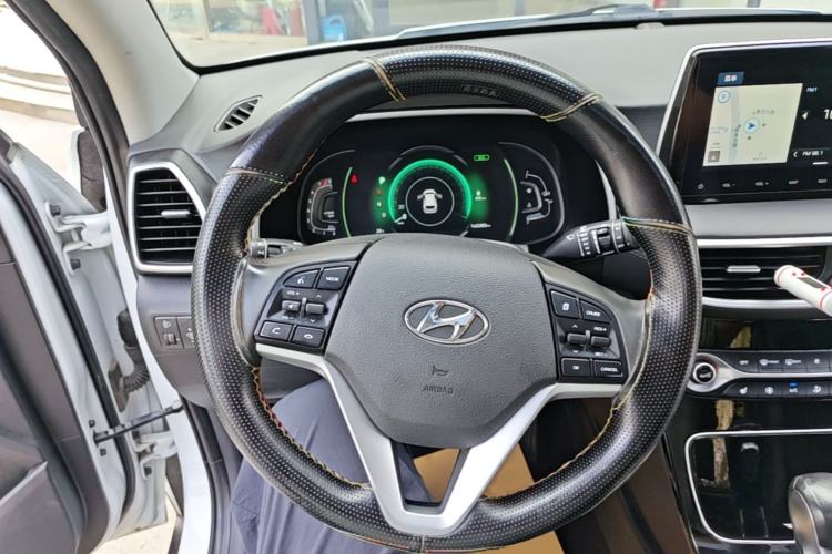 Used Hyundai Tucson 2019 280TGDi Dual-Clutch Two-Wheel Drive Smart Connect Version China V Standard Steering Wheel