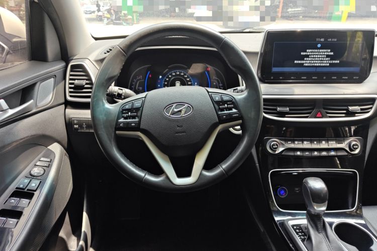 Used Hyundai Tucson 2019 280TGDi Dual-Clutch Two-Wheel Drive Fashion Edition China VI Standard Steering Wheel