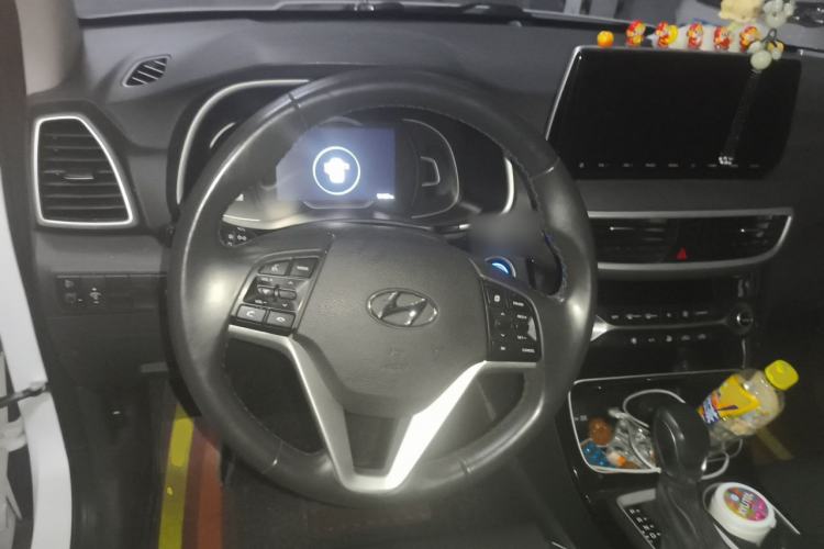 Used Hyundai Tucson 2019 280TGDi Dual-Clutch Two-Wheel Drive Fashion Edition China VI Standard Steering Wheel
