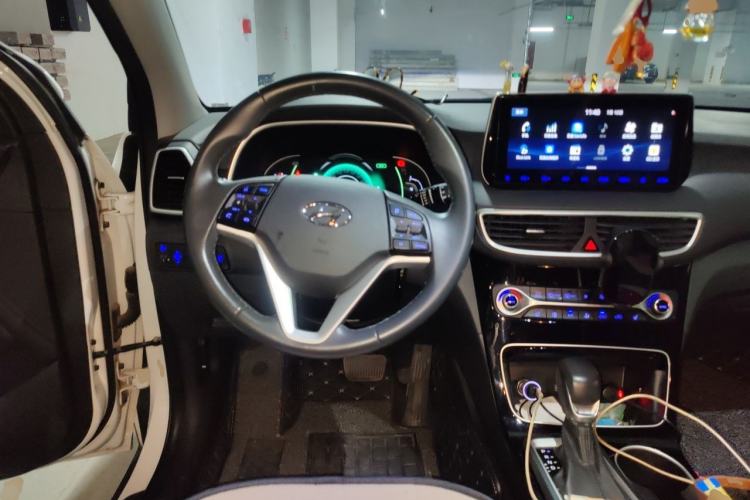 Used Hyundai Tucson 2019 280TGDi Dual-Clutch Two-Wheel Drive Smart Connect Version China V Standard Steering Wheel