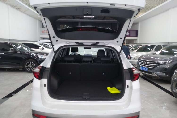 Used Hyundai Tucson 2019 280TGDi Dual-Clutch Two-Wheel Drive Fashion Edition China VI Standard Trunk