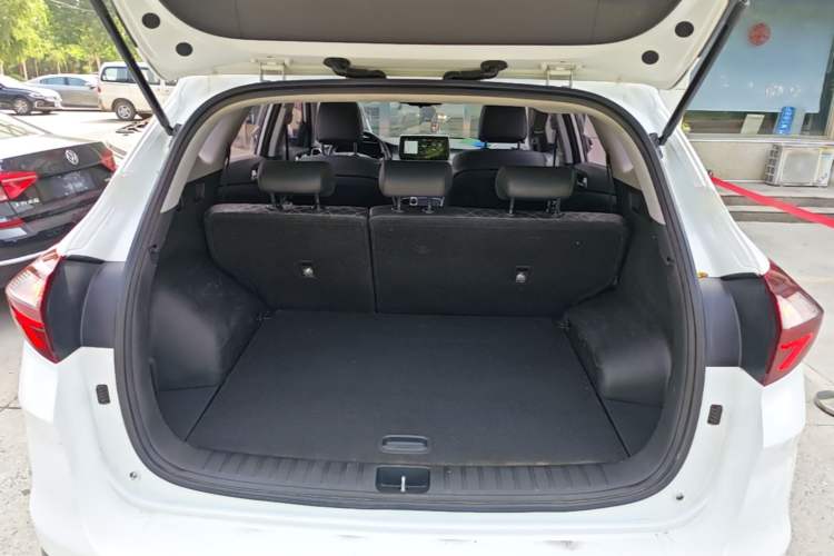 Used Hyundai Tucson 2019 280TGDi Dual-Clutch Two-Wheel Drive Smart Connect Version China V Standard Trunk