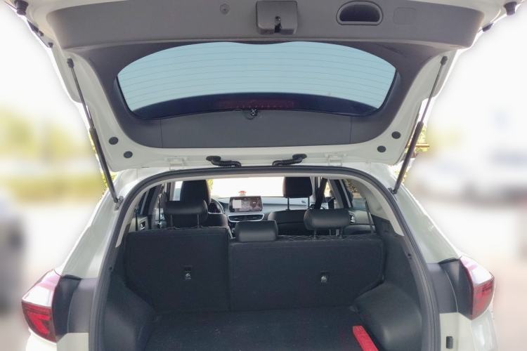 Used Hyundai Tucson 2019 280TGDi Dual-Clutch Two-Wheel Drive Smart Connect Version China V Standard Trunk