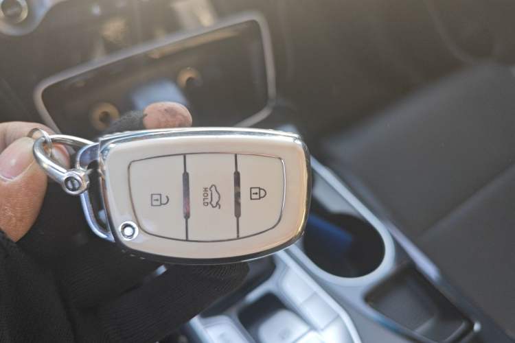 Used Hyundai Tucson 2019 280TGDi Dual-Clutch Two-Wheel Drive Luxury Edition China V Standard Vehicle Key