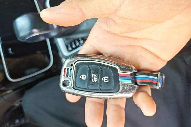 Used Hyundai Tucson 2019 280TGDi Dual-Clutch Two-Wheel Drive Fashion Edition China VI Standard Vehicle Key