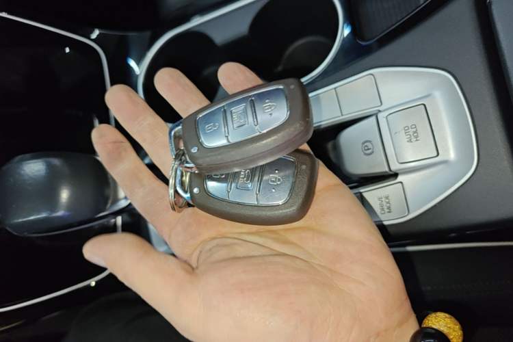 Used Hyundai Tucson 2019 280TGDi Dual-Clutch Two-Wheel Drive Fashion Edition China V Standard Vehicle Key