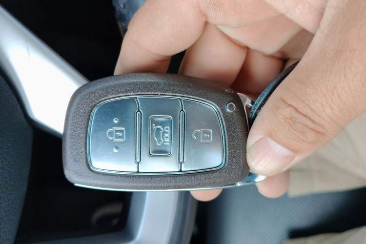 Used Hyundai Tucson 2019 280TGDi Dual-Clutch Two-Wheel Drive Smart Connect Version China V Standard Vehicle Key