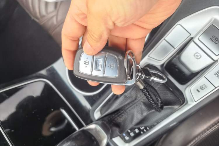 Used Hyundai Tucson 2019 280TGDi Dual-Clutch Two-Wheel Drive Fashion Edition China VI Standard Vehicle Key