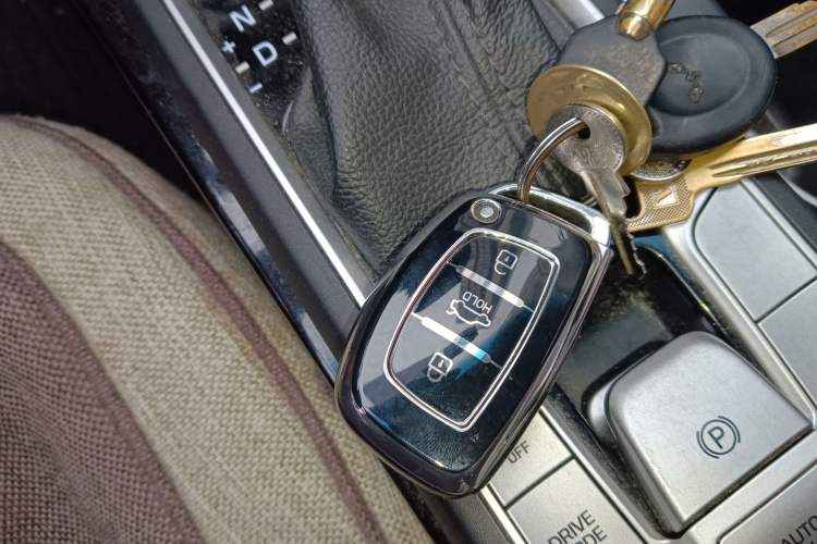 Used Hyundai Tucson 2019 280TGDi Dual-Clutch Two-Wheel Drive Fashion Edition China VI Standard Vehicle Key
