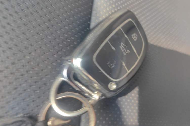 Used Hyundai Tucson 2019 280TGDi Dual-Clutch Two-Wheel Drive Fashion Edition China V Standard Vehicle Key