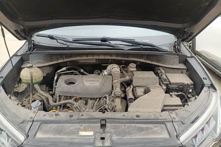 Used Hyundai Tucson 2020 280TGDi Two-Wheel-Drive GLS Fashion Edition China VI Standard Engine Bay