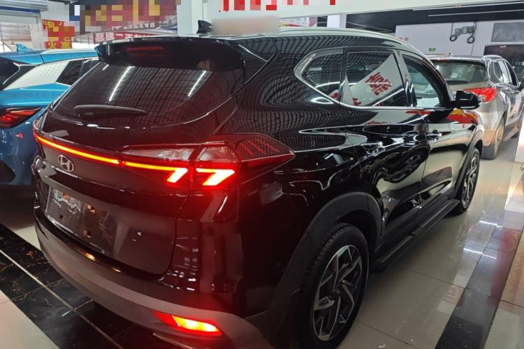 Used Hyundai Tucson 2020 280TGDi Two-Wheel-Drive GLS Smart Connectivity Version China VI Standard Rear Right 45 Deg