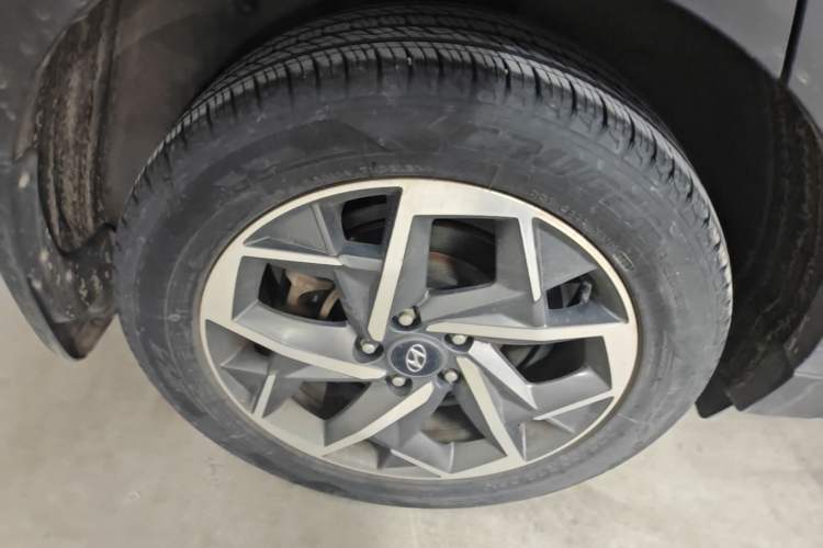 Used Hyundai Tucson 2020 280TGDi Two-Wheel-Drive GLS Fashion Edition China VI Standard Right Rear Wheel Hub