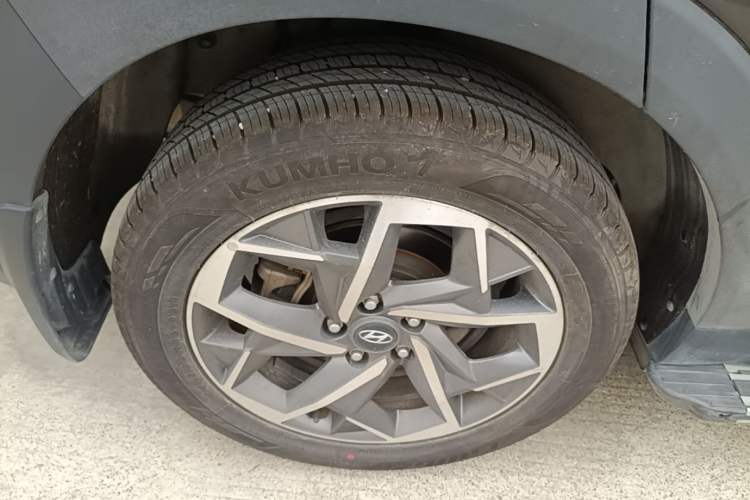 Used Hyundai Tucson 2020 280TGDi Two-Wheel-Drive GLS Fashion Edition China VI Standard Right Rear Wheel Hub