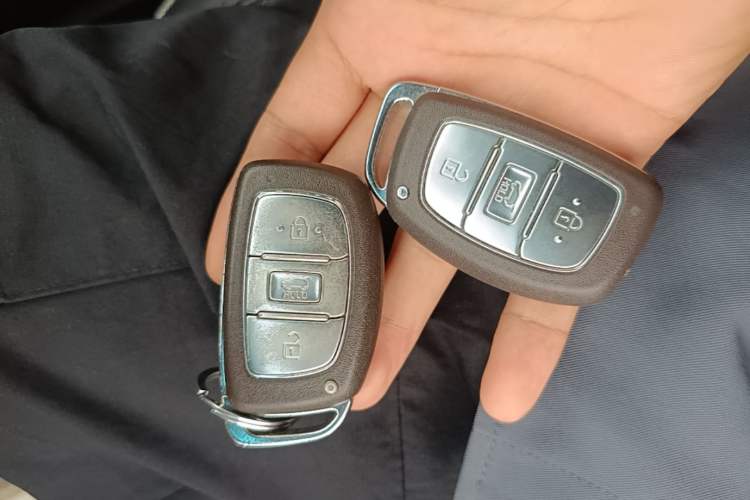 Used Hyundai Tucson 2020 280TGDi Two-Wheel-Drive GLS Fashion Edition China VI Standard Vehicle Key