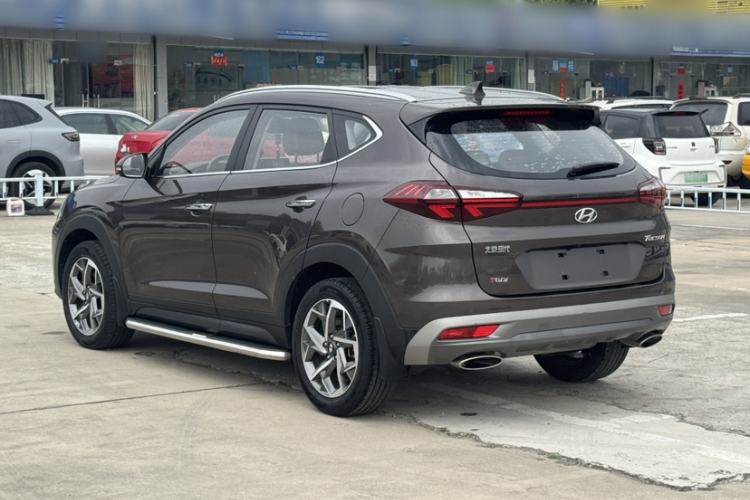 Used Hyundai Tucson 2020 280TGDi Two-Wheel-Drive GLS Smart Connectivity Version China VI Standard Exterior 1