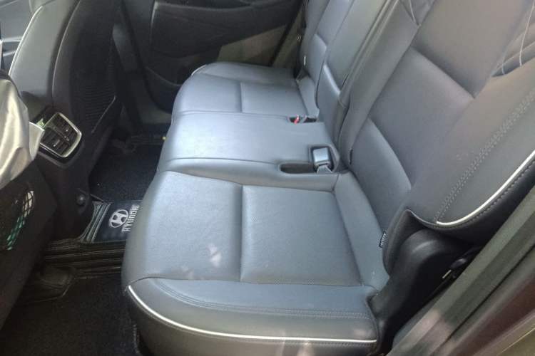 Used Hyundai Tucson 2020 280TGDi Dual-Clutch Two-Wheel Drive Smart Edition Emission Standard China V Left Rear Seat