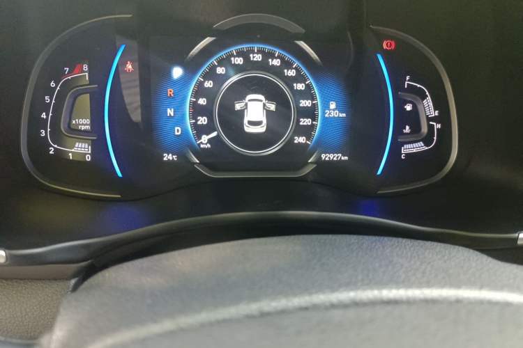 Used Hyundai Tucson 2020 280TGDi Dual-Clutch Two-Wheel Drive Smart Edition Emission Standard China V Odometer Close Up