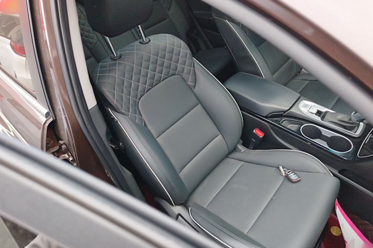 Used Hyundai Tucson 2020 280TGDi Two-Wheel-Drive GLS Fashion Edition China VI Standard Right Front Seat