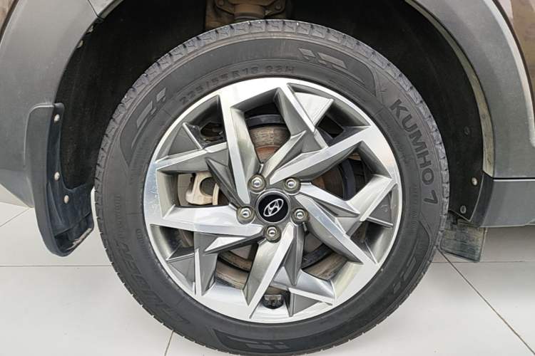Used Hyundai Tucson 2020 280TGDi Two-Wheel-Drive GLS Fashion Edition China VI Standard Right Rear Wheel Hub
