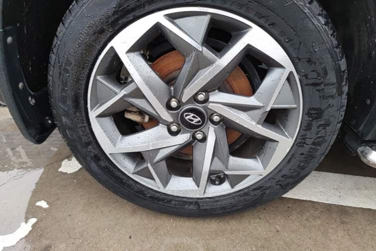 Used Hyundai Tucson 2020 280TGDi Two-Wheel-Drive GLS Smart Connectivity Version China VI Standard Right Rear Wheel Hub