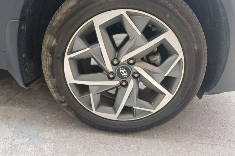 Used Hyundai Tucson 2020 280TGDi Two-Wheel-Drive GLS Smart Connectivity Version China VI Standard Right Front Wheel Hub