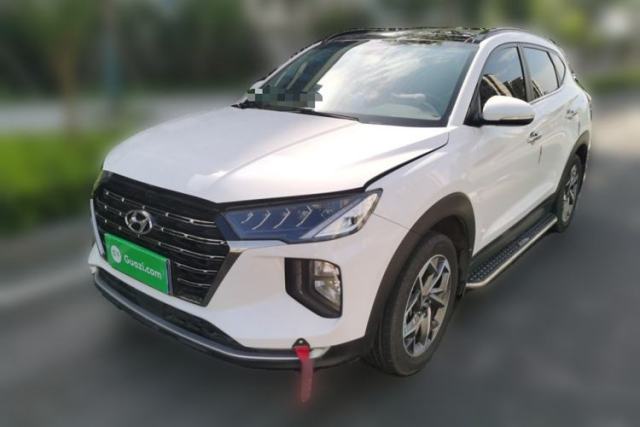 Used Hyundai Tucson 2020 280TGDi Two-Wheel-Drive GLS Fashion Edition China VI Standard