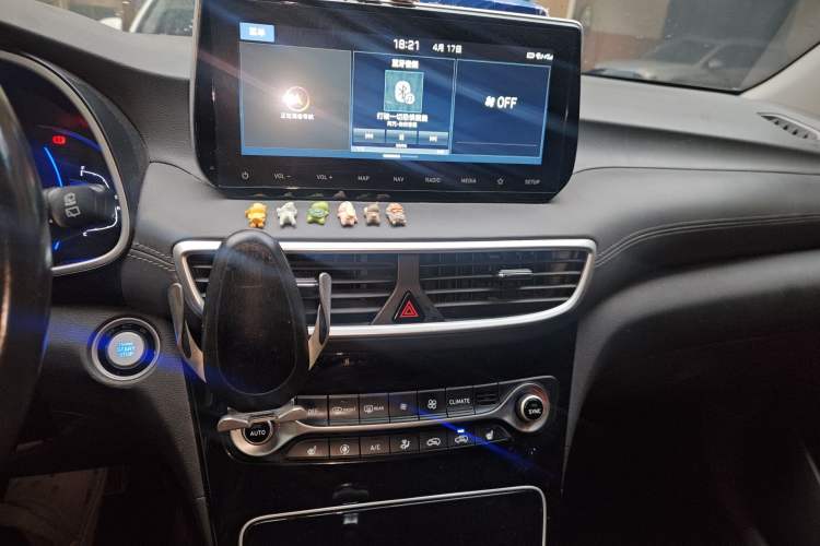 Used Hyundai Tucson 2020 280TGDi Two-Wheel-Drive GLS Smart Connectivity Version China VI Standard Audio And AC Panel