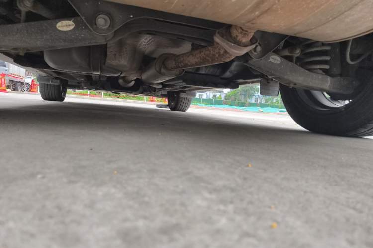Used Hyundai Tucson 2020 280TGDi Two-Wheel-Drive GLS Smart Connectivity Version China VI Standard Chassis Rear