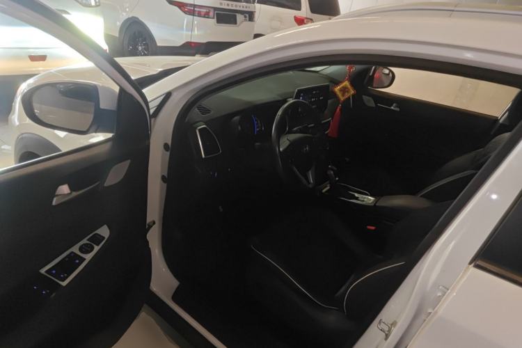 Used Hyundai Tucson 2020 280TGDi Two-Wheel-Drive GLS Smart Connectivity Version China VI Standard Driver Seat