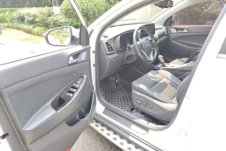 Used Hyundai Tucson 2020 280TGDi Dual-Clutch Two-Wheel Drive Smart Edition Emission Standard China V Driver Seat