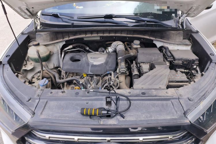 Used Hyundai Tucson 2020 280TGDi Two-Wheel-Drive GLS Fashion Edition China VI Standard Engine Bay