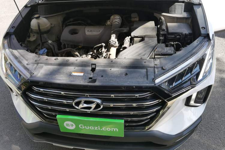 Used Hyundai Tucson 2020 280TGDi Two-Wheel-Drive GL Comfort Edition China VI Standard Engine Bay