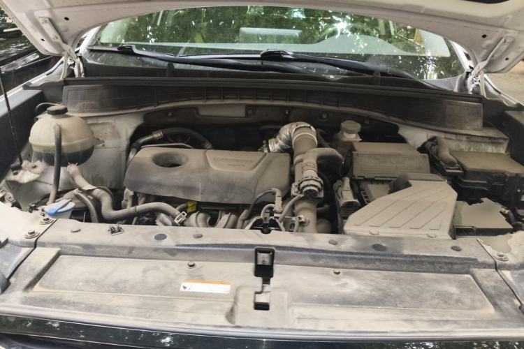 Used Hyundai Tucson 2020 280TGDi Dual-Clutch Two-Wheel Drive Fashion Edition China V Standard Engine Bay