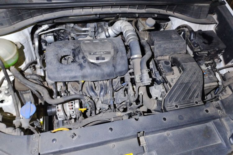 Used Hyundai Tucson 2020 280TGDi Two-Wheel-Drive GLS Fashion Edition China VI Standard Engine Bay