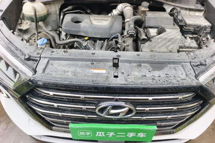 Used Hyundai Tucson 2020 280TGDi Dual-Clutch Two-Wheel Drive Fashion Edition China V Standard Engine Bay