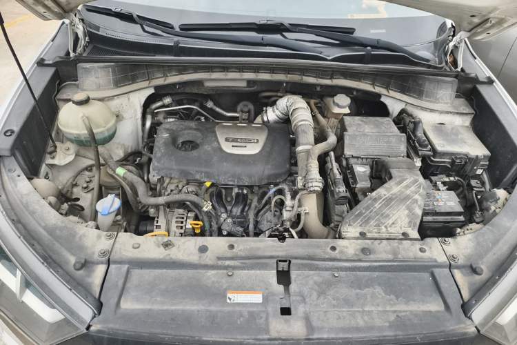 Used Hyundai Tucson 2020 280TGDi Two-Wheel-Drive GLS Smart Connectivity Version China VI Standard Engine Bay