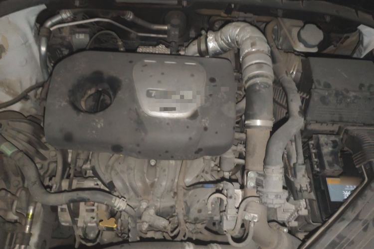 Used Hyundai Tucson 2020 280TGDi Two-Wheel-Drive GLS Smart Connectivity Version China VI Standard Engine Bay