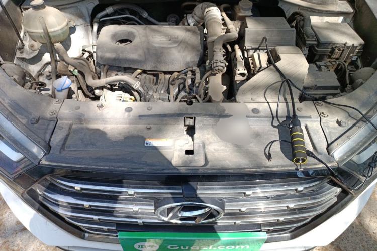 Used Hyundai Tucson 2020 280TGDi Two-Wheel-Drive GLS Smart Connectivity Version China VI Standard Engine Bay
