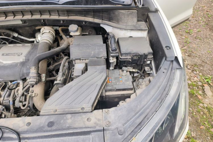 Used Hyundai Tucson 2020 280TGDi Two-Wheel-Drive GLS Fashion Edition China VI Standard Engine Bay Left