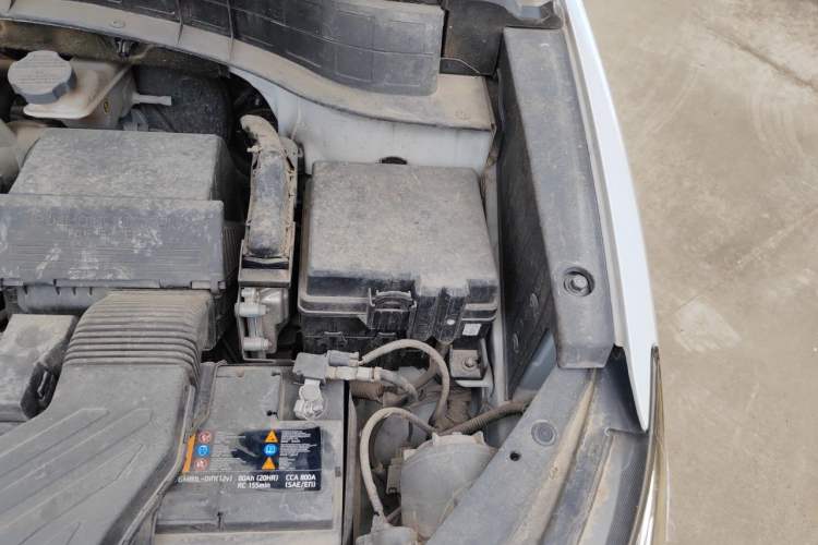 Used Hyundai Tucson 2020 280TGDi Two-Wheel-Drive GLS Smart Connectivity Version China VI Standard Engine Bay Left