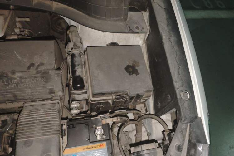 Used Hyundai Tucson 2020 280TGDi Two-Wheel-Drive GLS Smart Connectivity Version China VI Standard Engine Bay Left